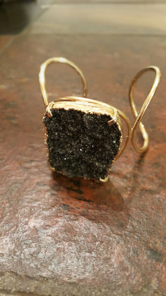 Druzy Cuff Bracelet - Swara Jewelry