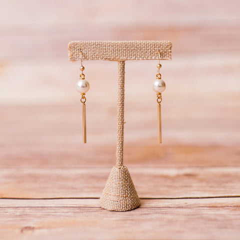 Pearl Earrings with Bar