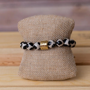 Gemstone Stretch Bracelet with Nugget Spacer - Swara Jewelry