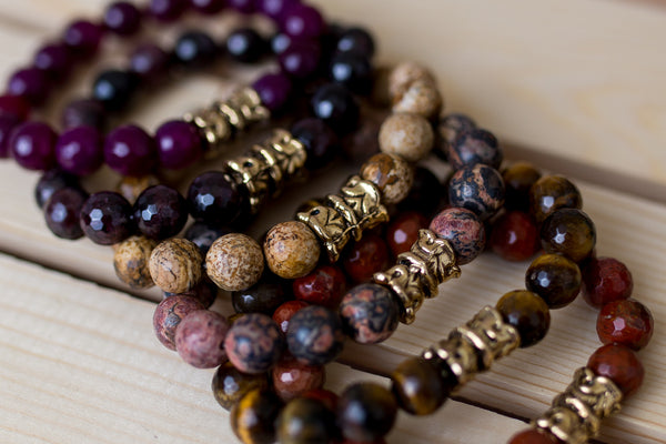 Gemstone Stretch Bracelet with Crenelated Spacer - Swara Jewelry