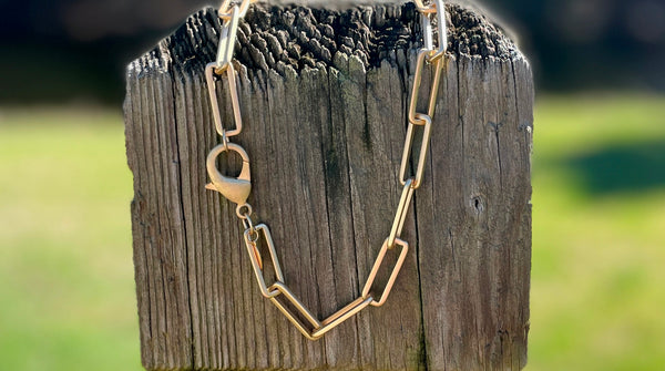 X- Large Gold Paper Clip Necklace
