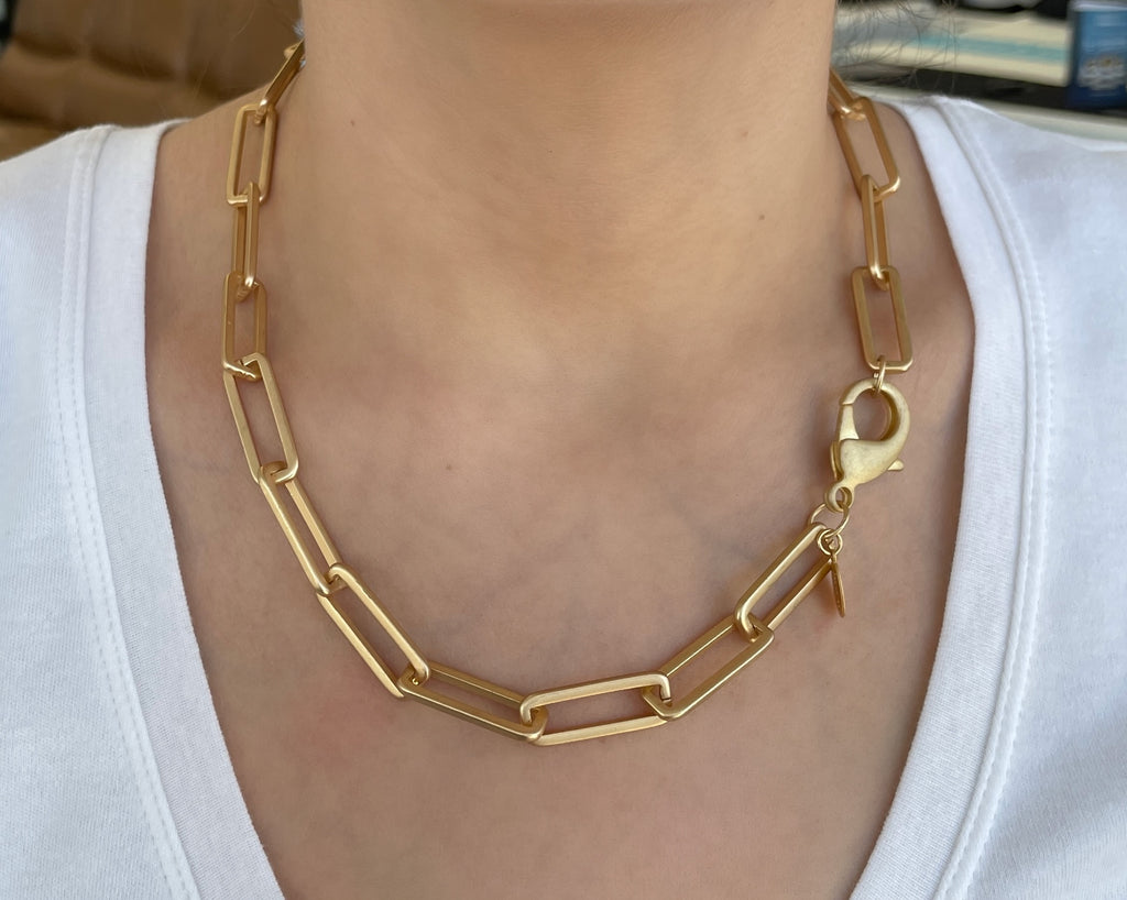 Paper Clip Chain Necklace - Alyssa – phonesoap563.com